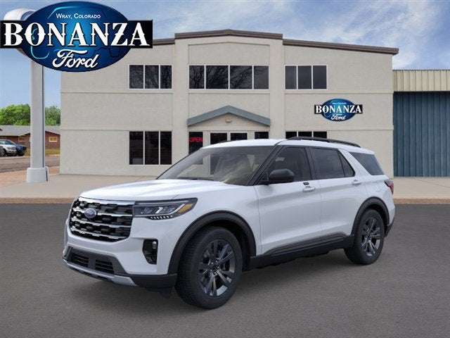 2026 Ford Explorer Active w/200A Pkg in Space White Metallic — front three-quarter view